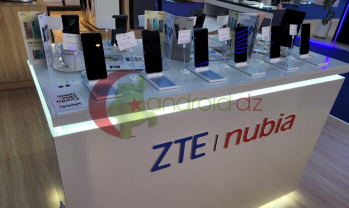 هواتف شركة ZTE خلال معرض FIA 2026 بالجزائر
