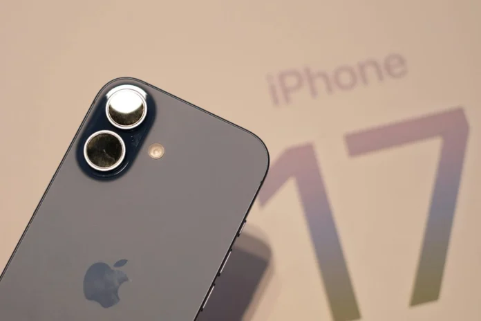 iPhone 17